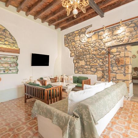 Philoxenia Traditional House Pastida Buitenkant foto